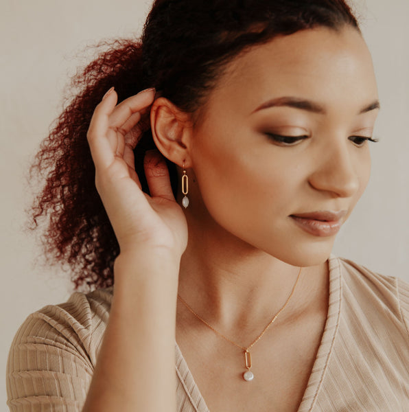 Oval Link Pearl Disc Drop Earrings - - Earrings - Ofina