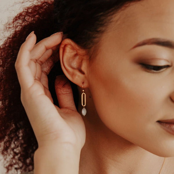 Oval Link Pearl Disc Drop Earrings - - Earrings - Ofina