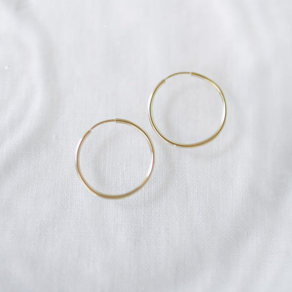 Hoop Earrings - - Earrings - Ofina