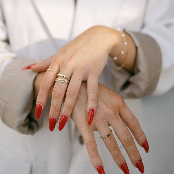 10k Solid Gold Swirl Ring - - Rings - Ofina
