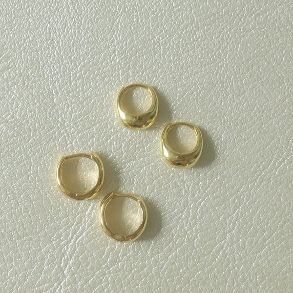 Bold Ear Huggies - - Earrings - Ofina