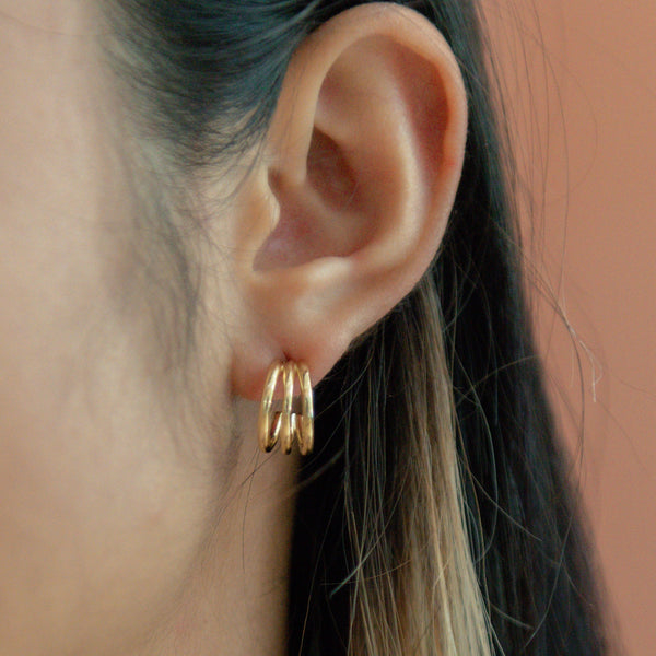 Open Fan Huggie Studs - - Earrings - Ofina