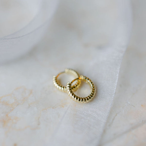 Croissant Huggies - - Earrings - Ofina