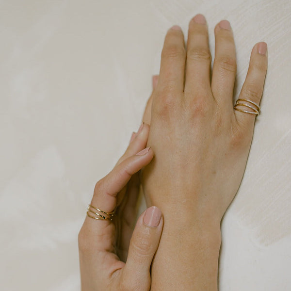 14k Diamonds Swirl Ring - - Rings - Ofina