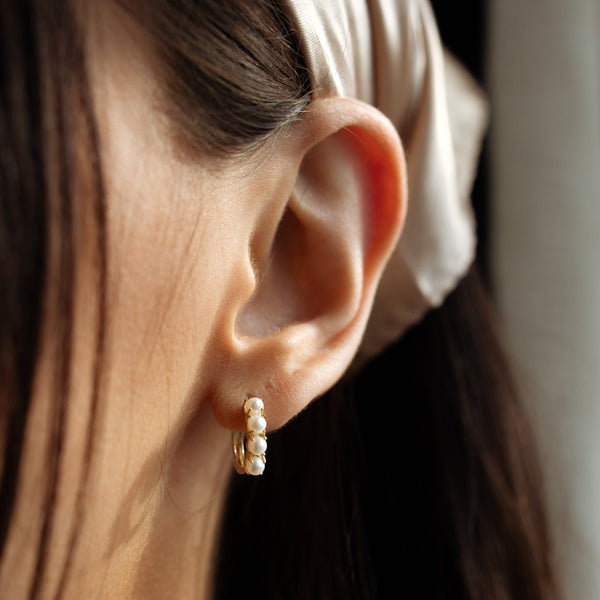 10k Solid Gold Freshwater Pearl Huggies - - Earrings - Ofina