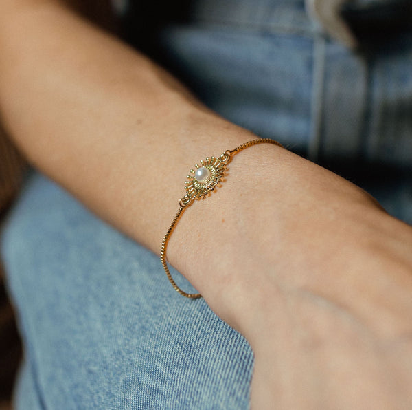 Pearl Sunflower Adjustable Bracelet - - Bracelets - Ofina