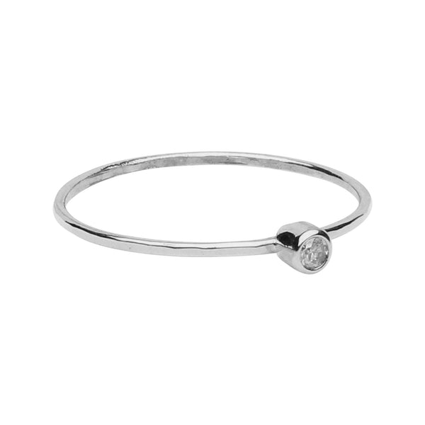 Diamond Solitaire Ring - White Gold / Clear / 5 - Rings - Ofina