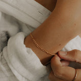 Figaro Chain Link Bracelet - - Bracelets - Ofina