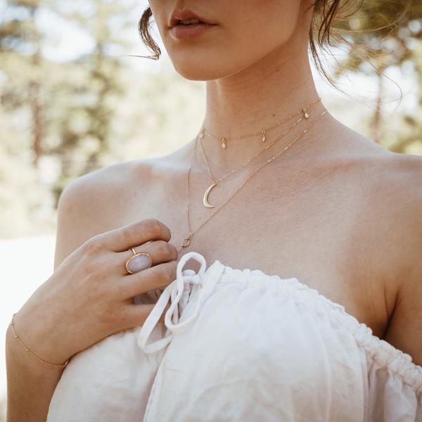 5 Dangle Round Opal Choker - - Necklaces - Ofina